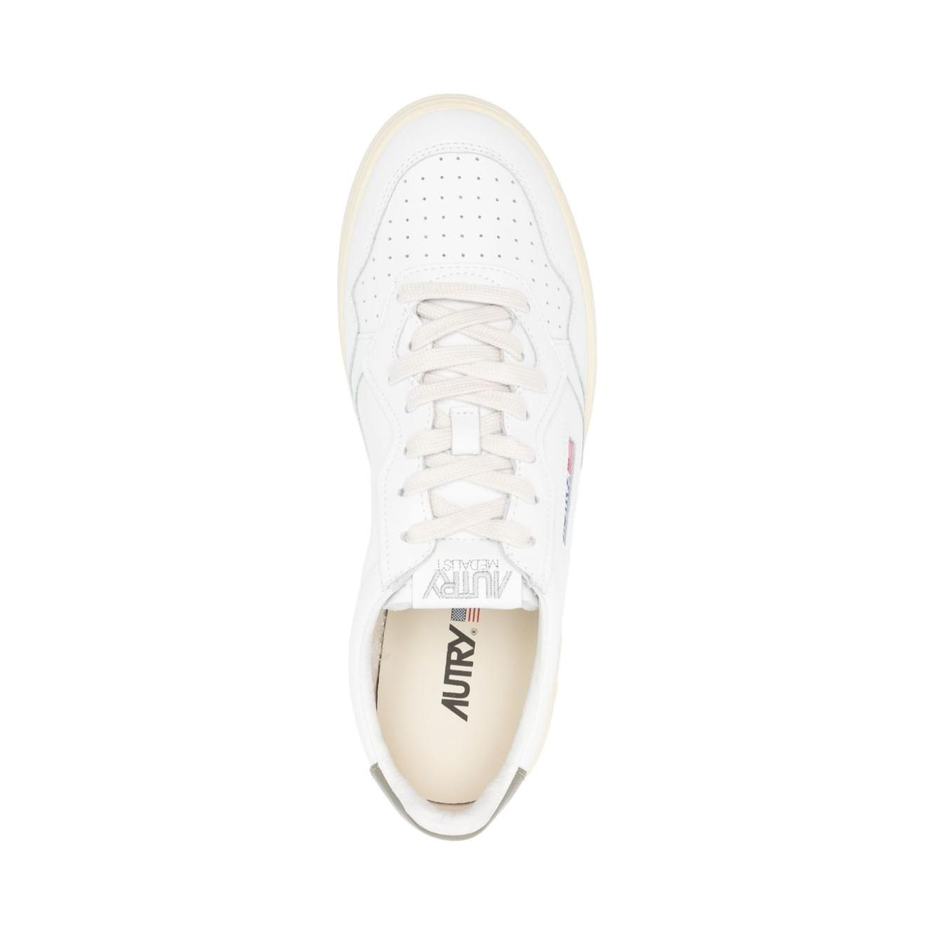 Autry Medalist low Sneakers