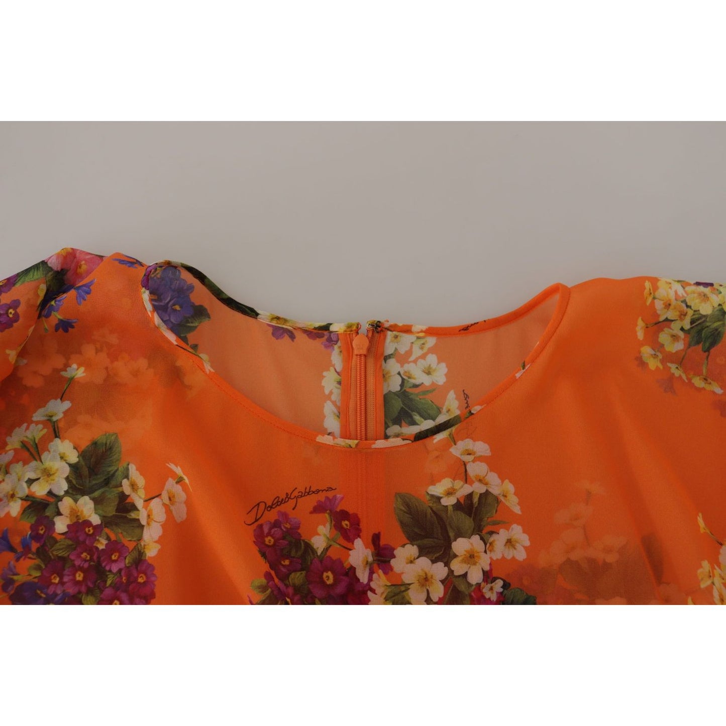 Dolce & Gabbana Elegant Floral Silk Blouse with Back Zipper Dolce & Gabbana Sienna