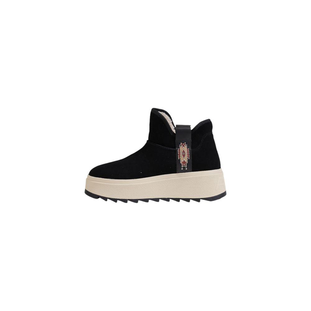 ASH black suede leather boot for women, fall/winter collection, 100% suede, stylish and durable footwear with unique sole design.