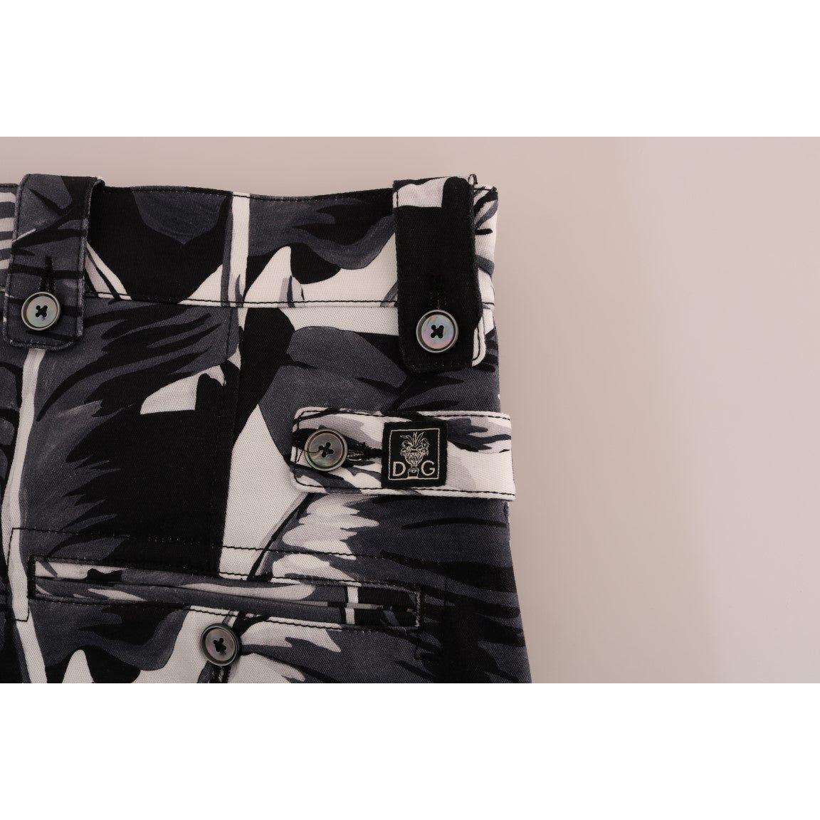 Dolce & Gabbana Elegant Capri Casual Pants in Banana Leaf Print Dolce & Gabbana Black