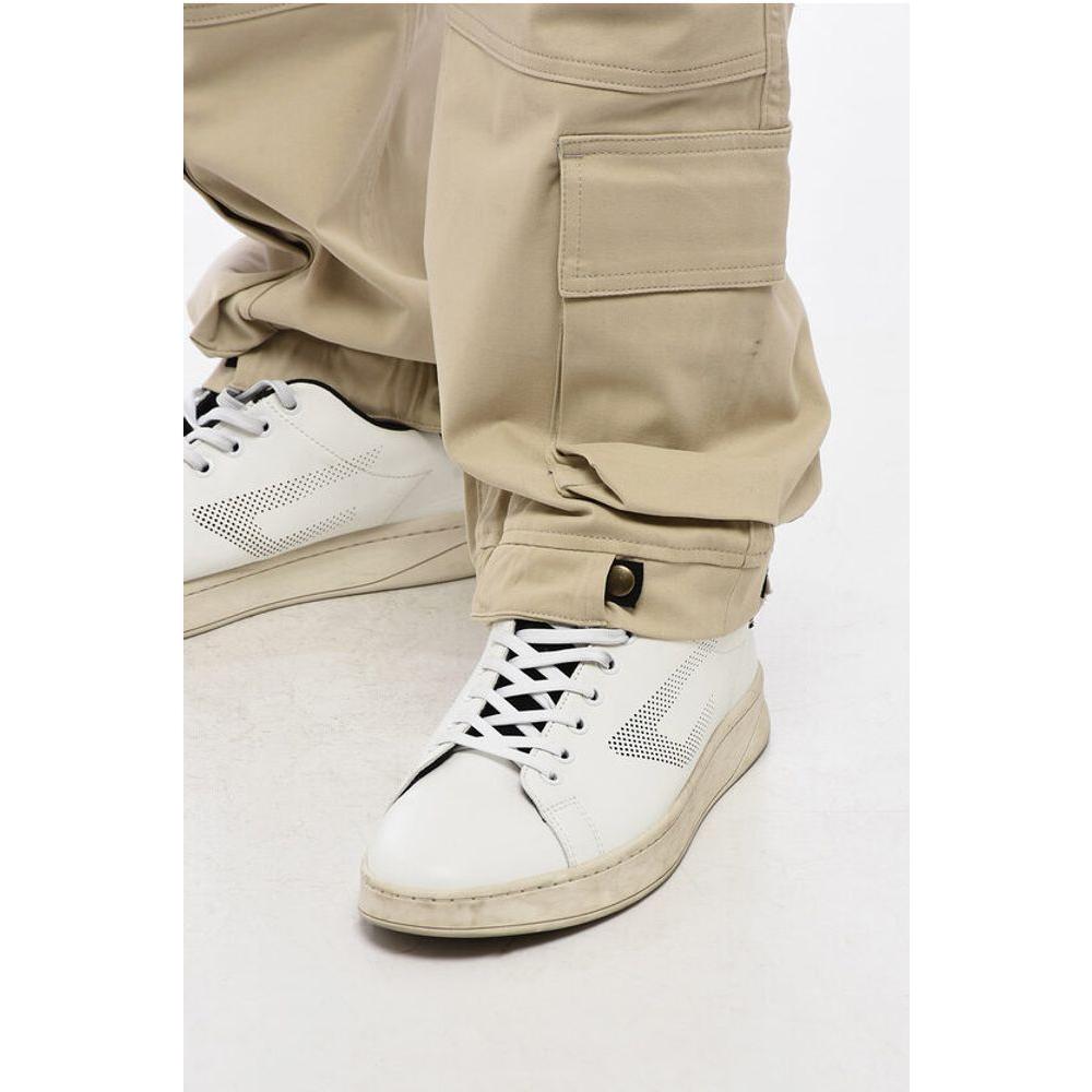 Cultura Cotton Cargo Pants with Golden ButtonDescription: Details: With elastic bottom Autumn-Winter Beige Pockets Belt loops Zip closure Logo Front closure Flat front Made in Italy Elastic waistline Multi-pocketed EARTH NUANCES Co: 100% P601565