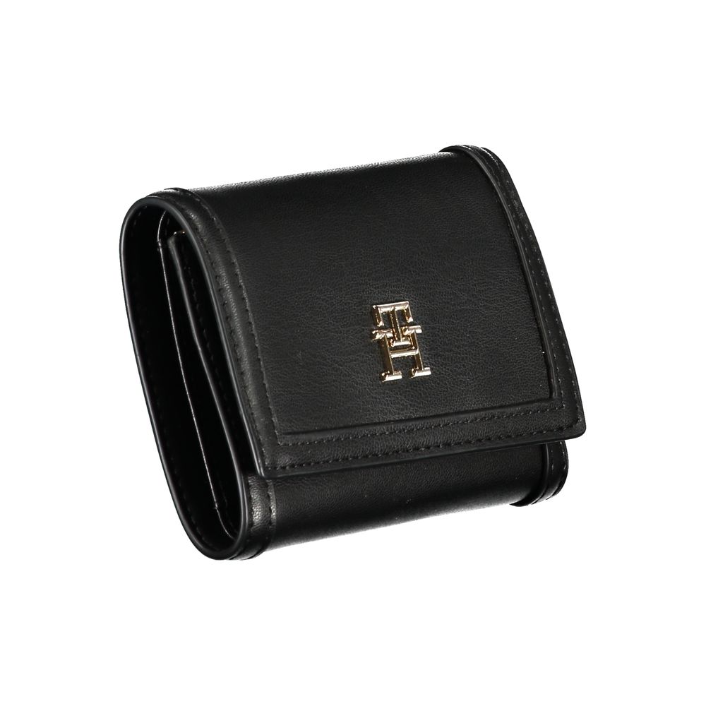 Tommy Hilfiger Black Polyethylene Wallet with card slots, coin purse, contrasting details, zip and automatic closure, logo front