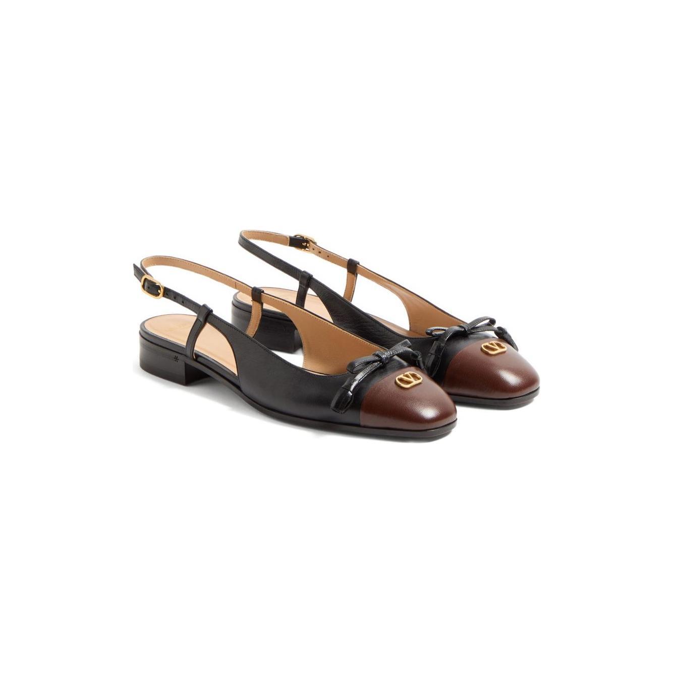 Valentino Garavani Flat shoes Black