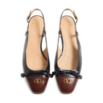 Valentino Garavani Flat shoes Black