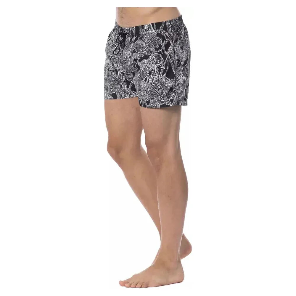 Roberto Cavalli Sport Black Polyester Men's Swimwear 1728,4XL,67345744032,Black and White,Clothing,IT46 | S,IT48 | M,IT50 | L,IT52 | XL,IT54 | XXL,IT56 | 3XL,Men,Men - Clothing,New with tags,Roberto Cavalli Sport,Short and Mini - Shorts - Clothing,Shorts