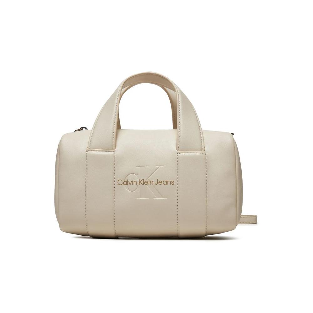 Front view with bag zipped and handles upright.