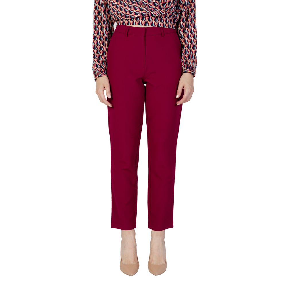 Woman wearing Vila Clothes Bordeaux Polyester Casual Pants with a patterned blouse, showcasing the elegant cigarette trouser style.