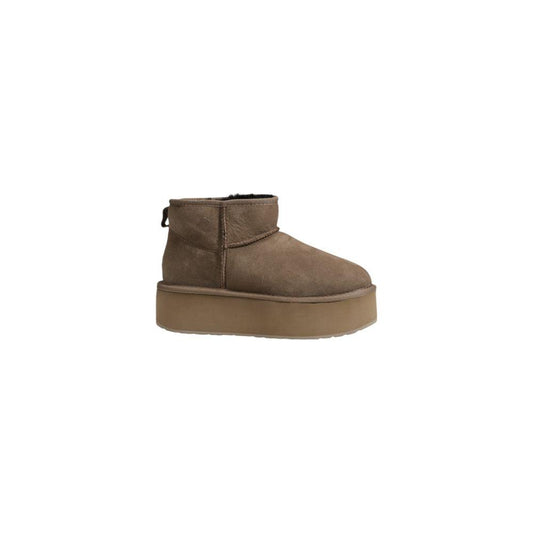 EMU Australia Gray Leather Boot EMU Australia Dim Gray