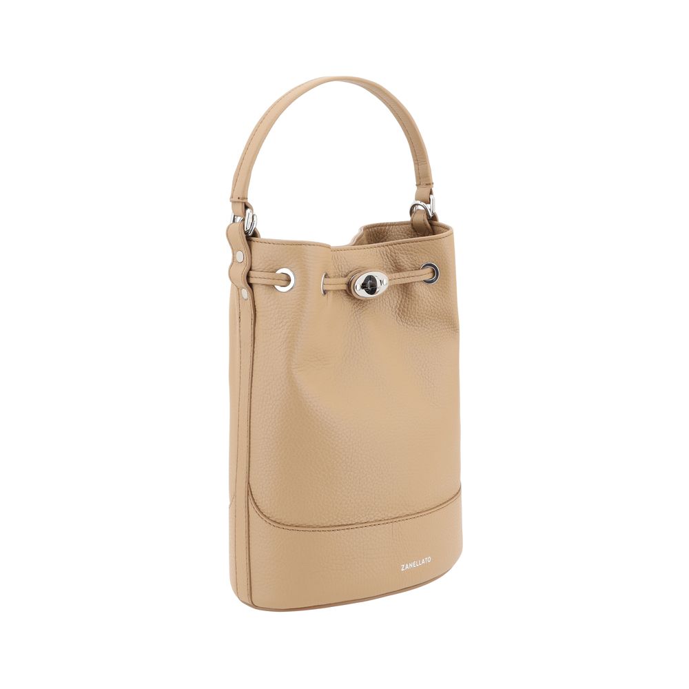 Front view with bag zipped and handles upright.