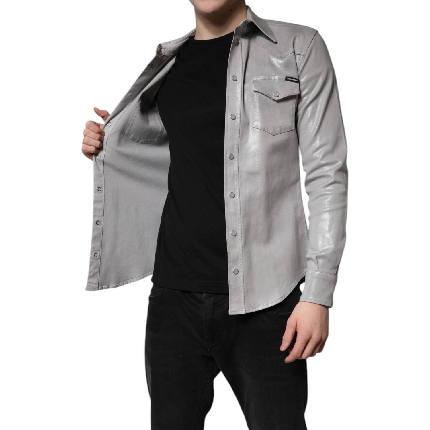 Front view with bag zipped and handles upright.