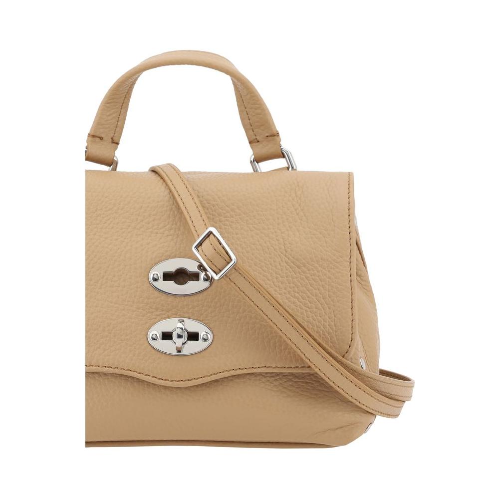 Front view with bag zipped and handles upright.