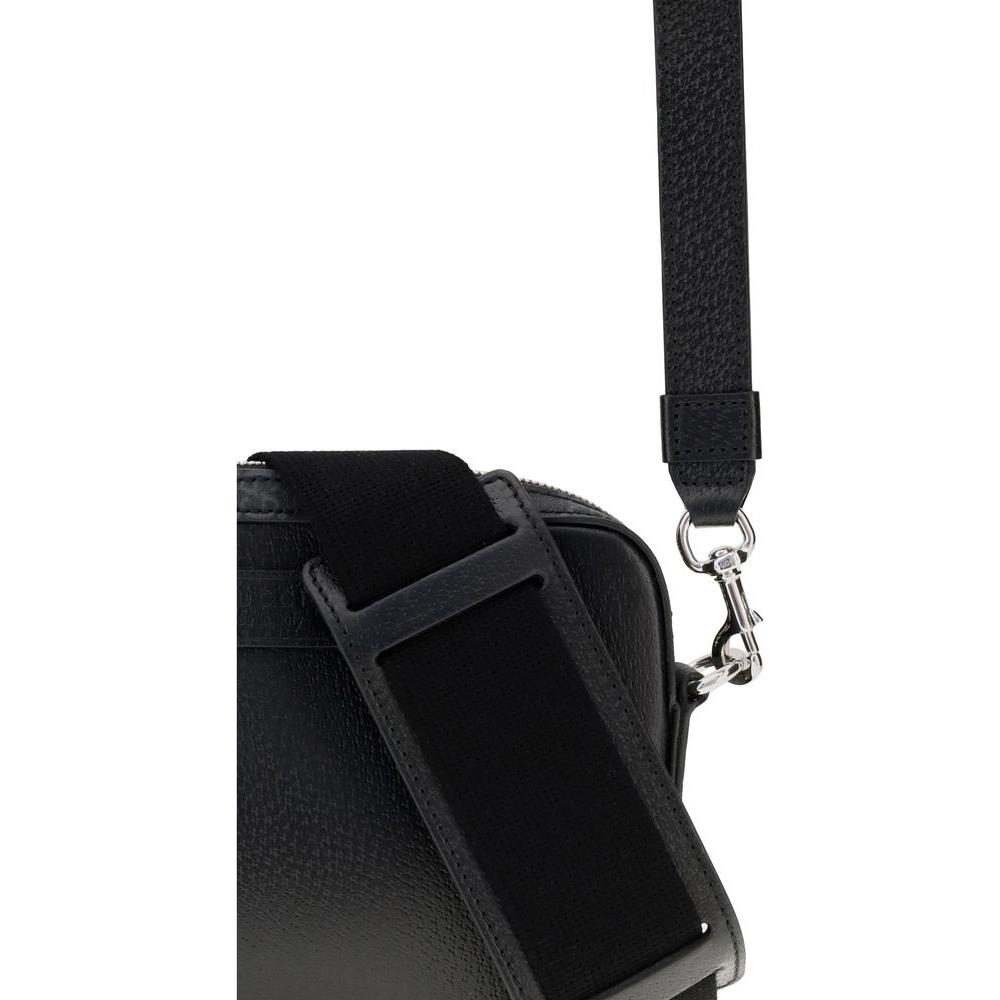 Front view with bag zipped and handles upright.