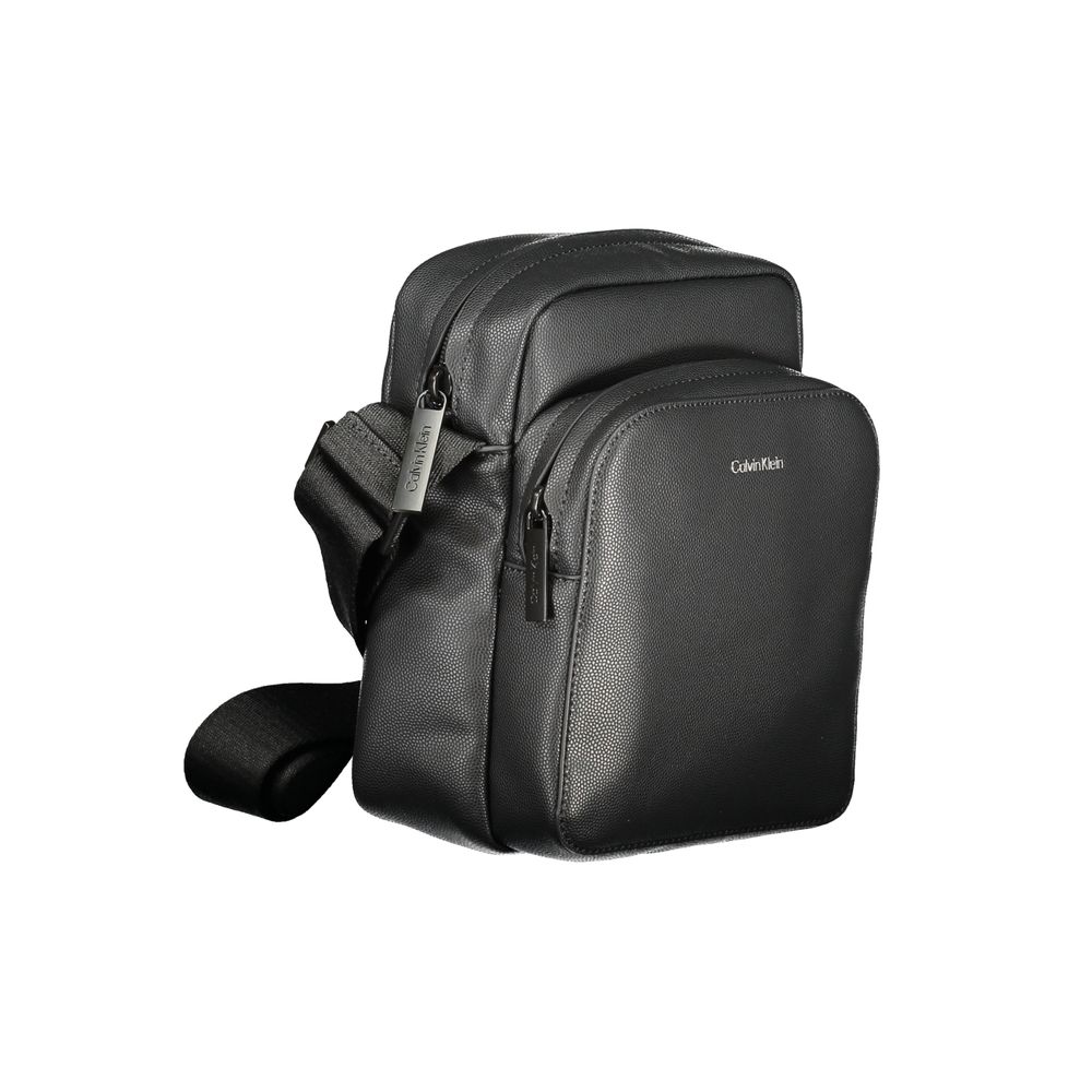Front view with bag zipped and handles upright.