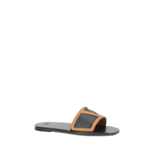 Valentino Garavani Viva Superstar Sandals