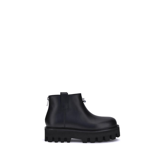 Alexander McQueen Black Calf Leather Bos Taurus Ankle Boots