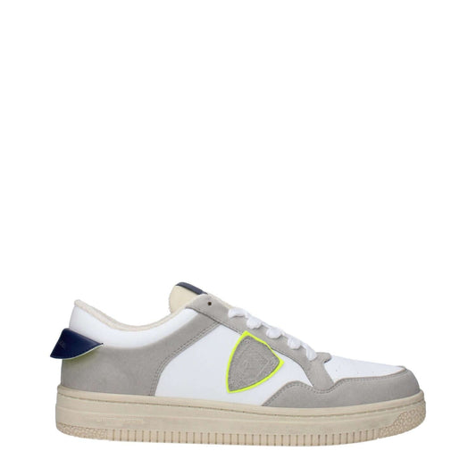 Philippe Model White Leather Sneakers with front and back logos, vintage effect, model LYLUCXTB230. MPN F83318, stylish footwear.