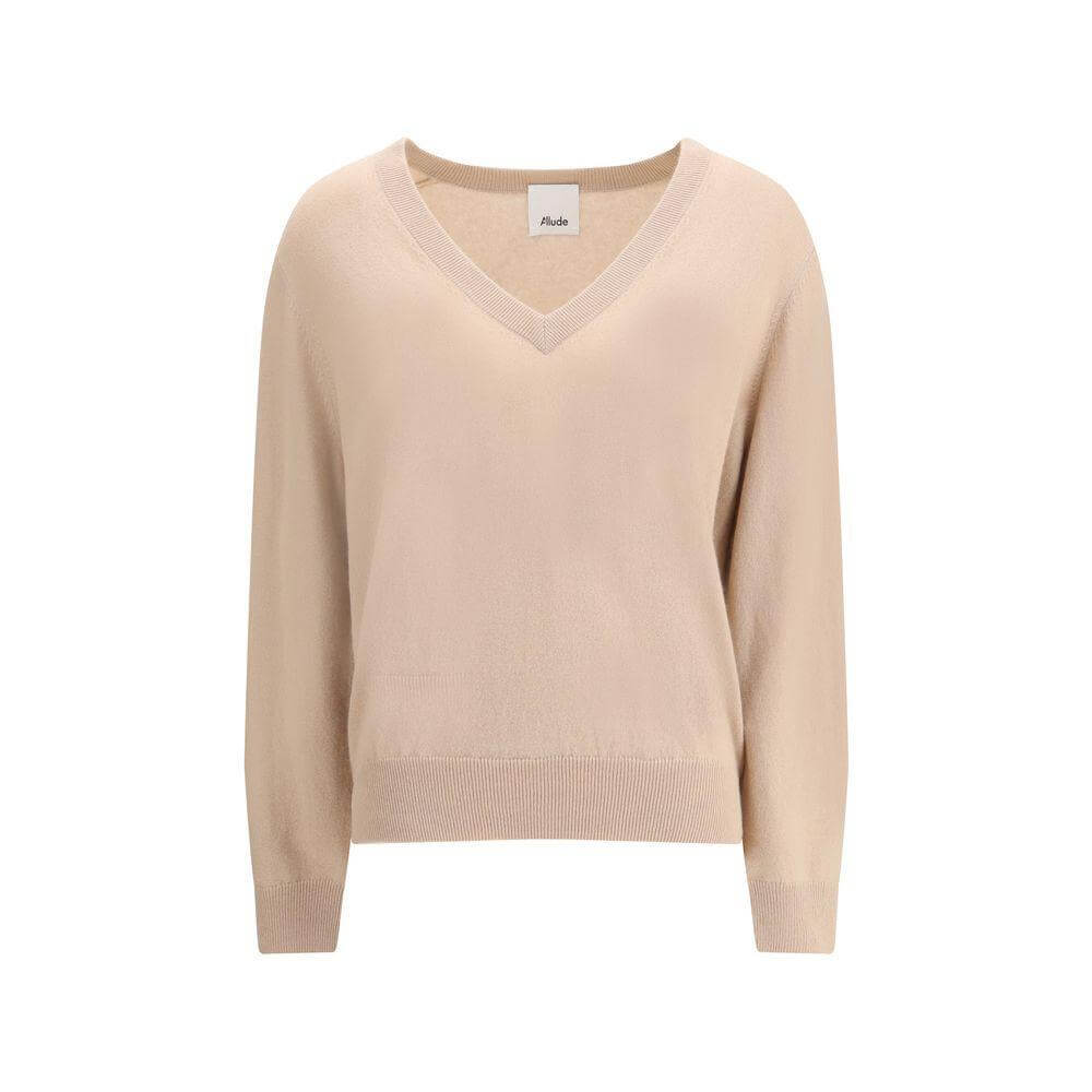 Allude Cashmere Sweater with ribbed V-neck, hem, and cuffs, showcasing a soft, modern fit for AW25. 100% Kashmir.