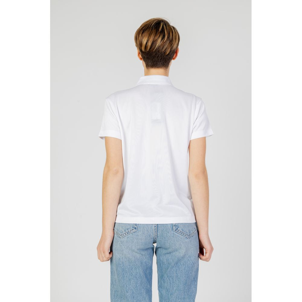 Back view of woman wearing Blauer White Polyester T-Shirt with classic collar and short sleeves, showcasing modern comfort and style.