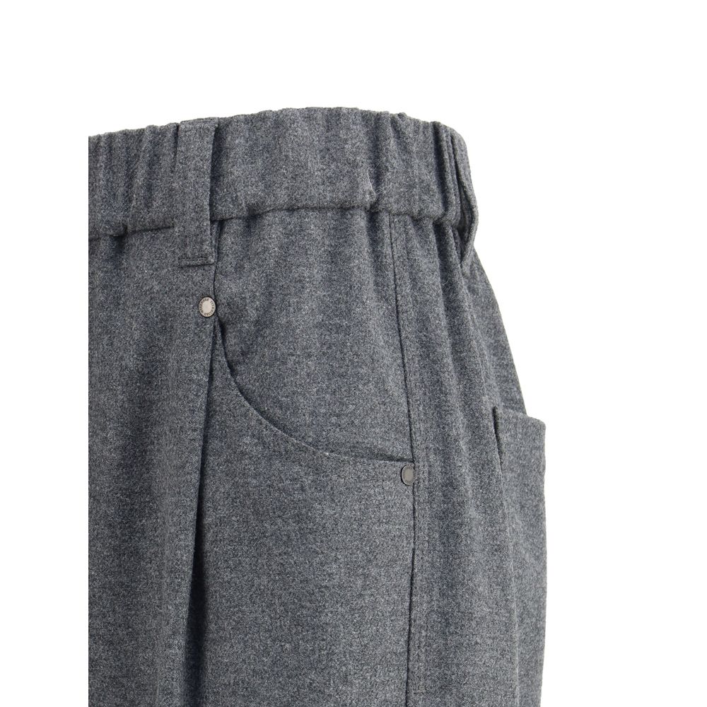 Close-up of Brunello Cucinelli Gray Fleece Wool Casual Pants with elastic waistband and five-pocket design.