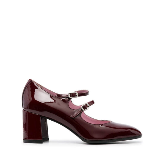 CAREL PARIS With Heel Bordeaux burgundy patent leather pumps with square toe and block heel, side buckle fastening.