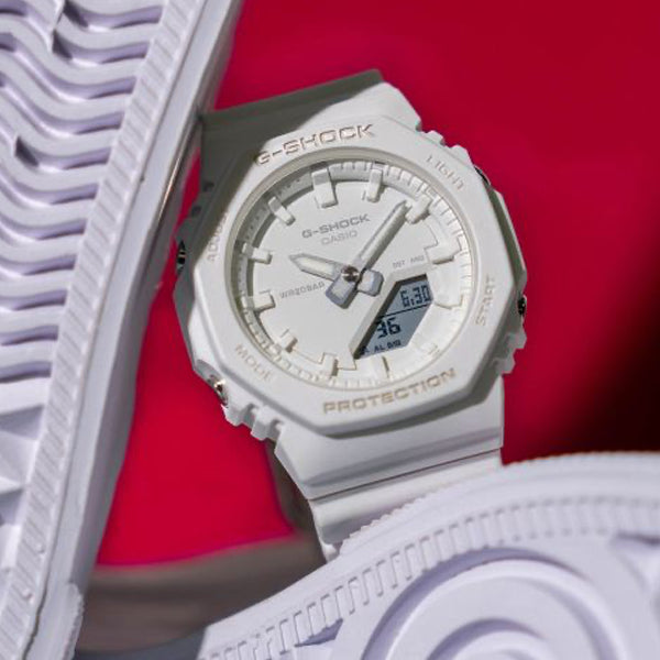 CASIO G-SHOCK Mod. OAK COMPACT - TONE ON TONE SERIE WHITE WATCHES