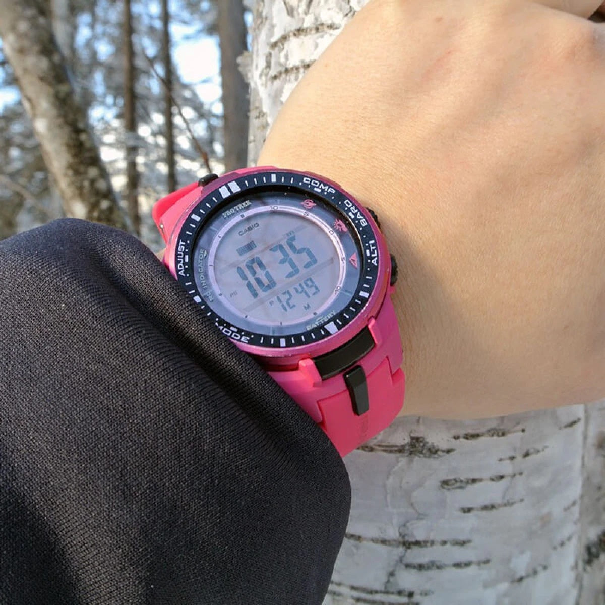 CASIO PRO TREK - THOUGH SOLAR - TRIPLE SENSOR