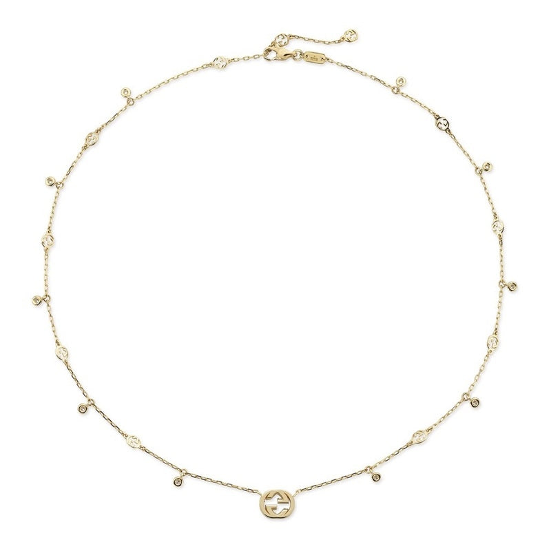 Delicate gold necklace, COLLANE GUCCI MOD. YBB729402002, featuring intricate chain design and signature emblem.