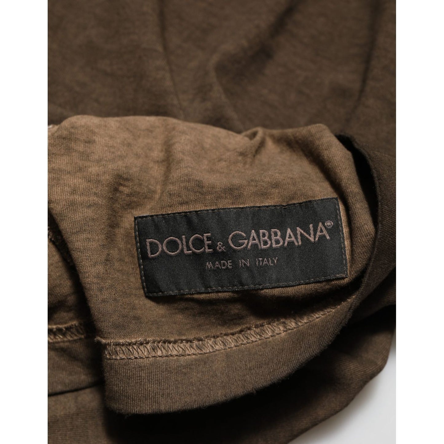 Dolce & Gabbana Dark Brown Cotton Tattered Logo Men T-shirt with label detail.