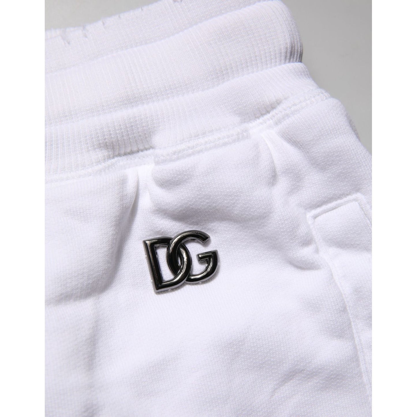 Dolce & Gabbana White Ripped Mid Waist Casual Bermuda Short with DG logo detail