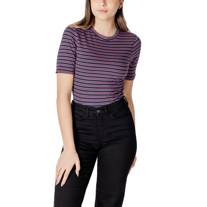 Woman wearing ICHI Bicolor Cotton T-Shirt with horizontal stripes, crew neckline, and short sleeves.