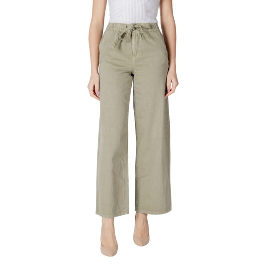 Model wearing Only Green Cotton Casual Pants with mid-rise wide-leg design and belt, showcasing style and comfort.
