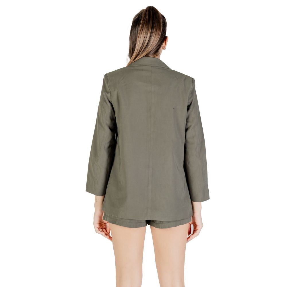 Back view of Only Green Viscose Blazer with 3/4 sleeves showcased by a model.