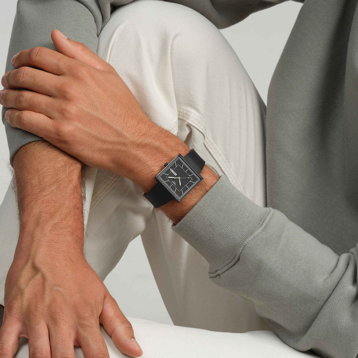 SWATCH Mod. WHAT IF…BLACKAGAIN? READY STOCKED WATCHES,Wristwatch