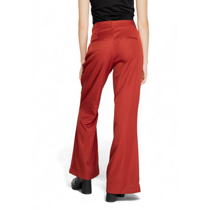 Back view of Vero Moda Red Polyester Flared Pants, showcasing the mid-rise waist and elegant wide-leg cut for a sophisticated look.