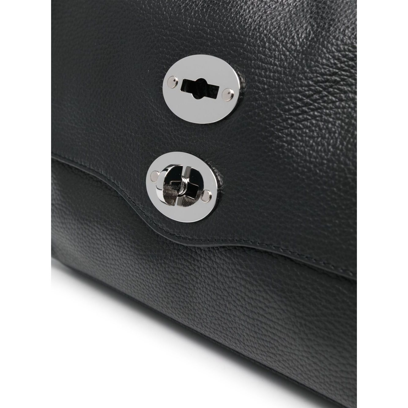 Front view with bag zipped and handles upright.